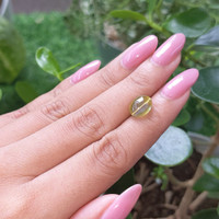 4.60 Ct. Cabochon Chrysoberyl from Tanzania Life Style