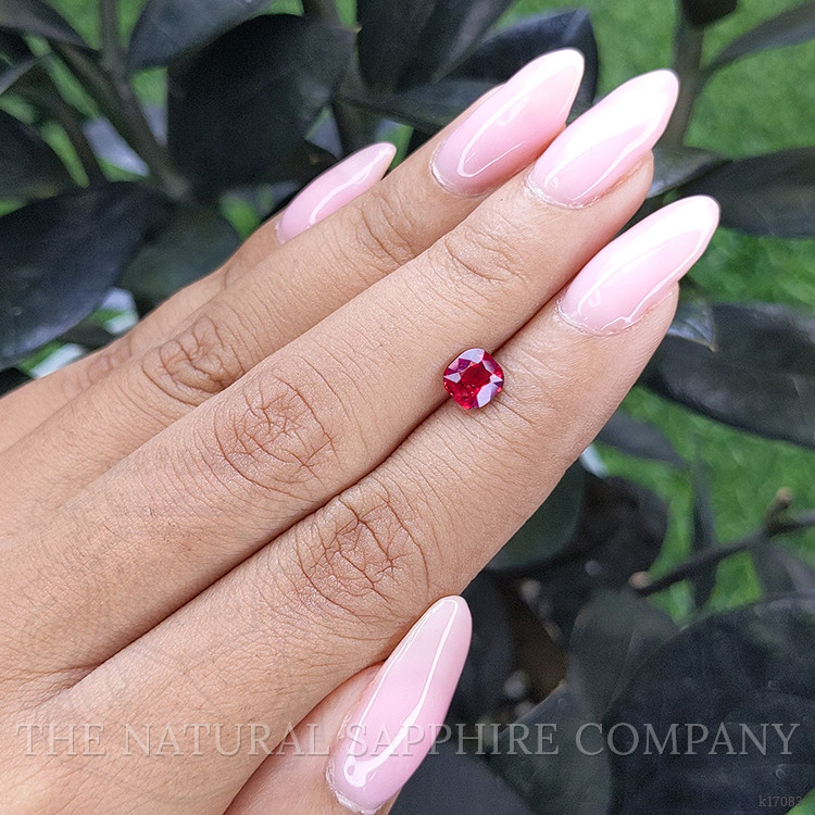 0.93 Ct. Spinel from Burma (Myanmar)