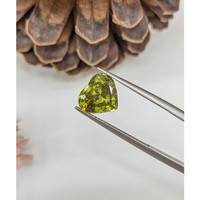 3.51 Ct. Alexandrite from Ceylon (Sri Lanka) Life Style