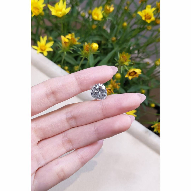 6.57 Ct. Topaz from Nigeria