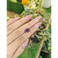 5.03 Ct. Garnet from Madagascar Life Style