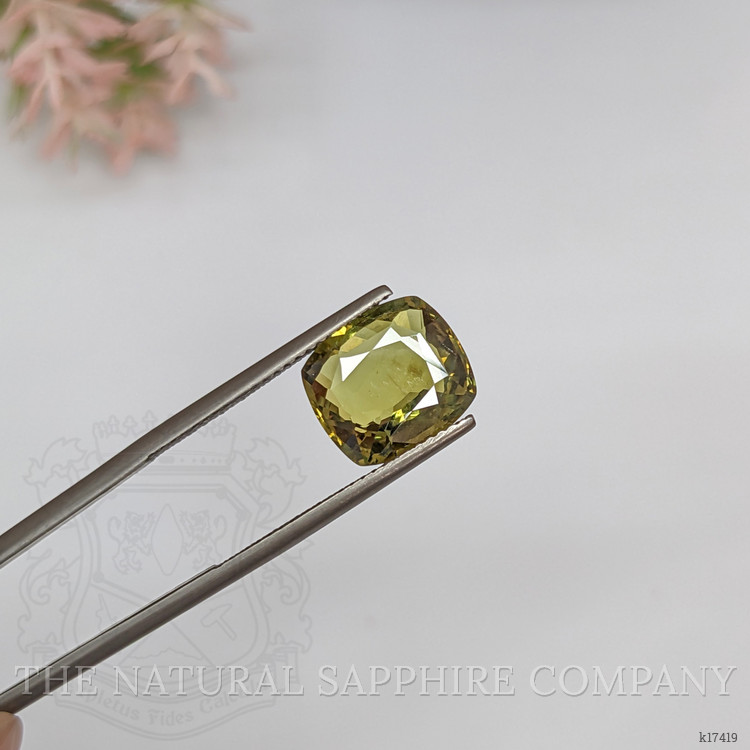 5.00 Ct. Alexandrite from Ceylon (Sri Lanka)