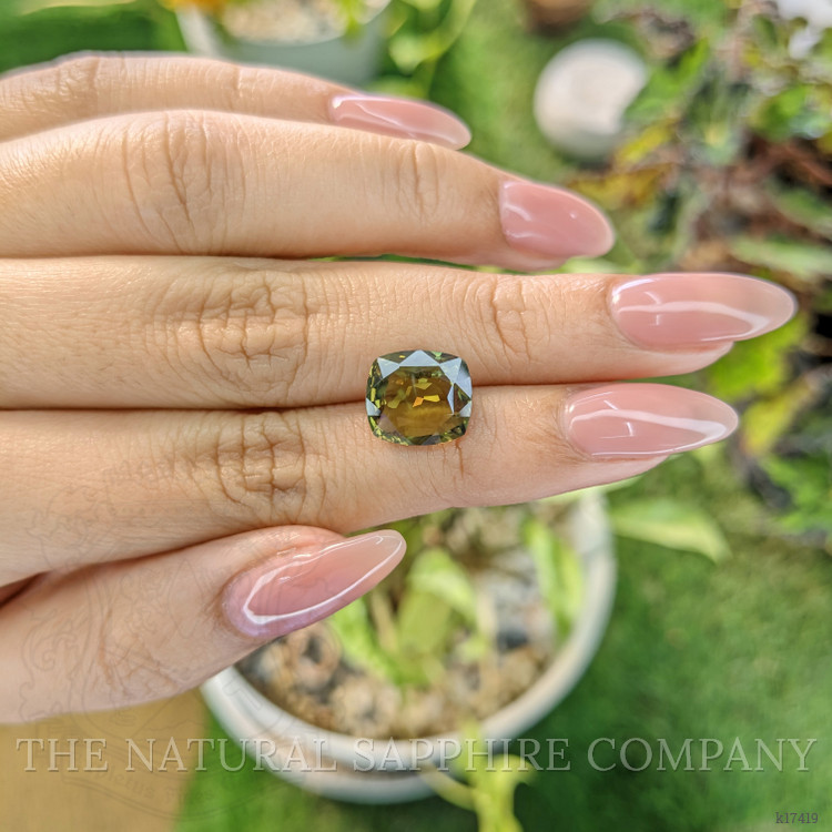 5.00 Ct. Alexandrite from Ceylon (Sri Lanka)