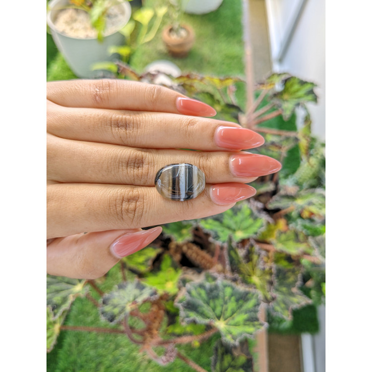 17.18 Ct. Cabochon Onyx from Madagascar