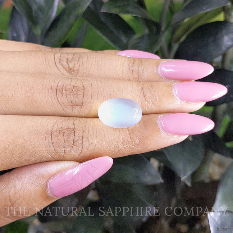 13.61 Ct. Cabochon Moonstone from Ceylon (Sri Lanka)