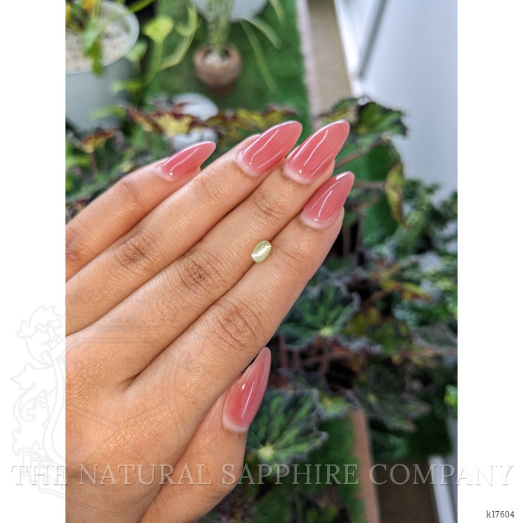 0.99 Ct. Cabochon Chrysoberyl from Ceylon (Sri Lanka)