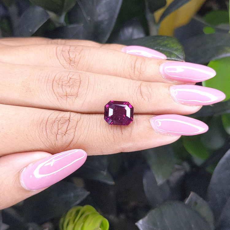 5.85 Ct. Garnet from Tanzania