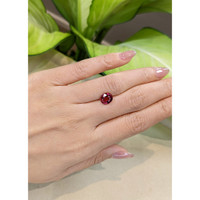 2.50 Ct. Malaya Garnet from Tanzania Life Style