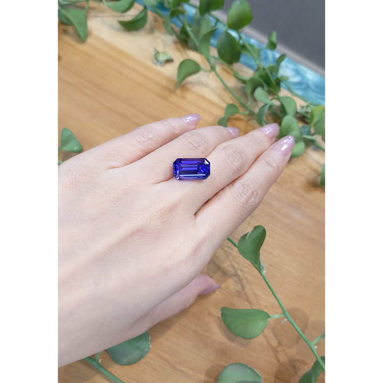 10.20 Ct. Tanzanite from Tanzania