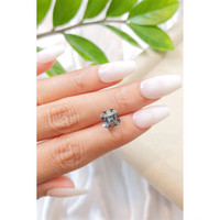 2.89 Ct. Aquamarine from Mozambique Life Style