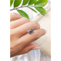 2.92 Ct. Aquamarine from Mozambique Life Style