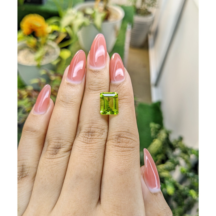 4.86 Ct. Peridot from Pakistan
