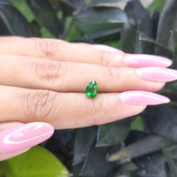 1.09 Ct. Tsavorite Garnet from Tanzania Life Style