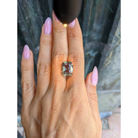 10.09 Ct. Alexandrite from Russia Life Style