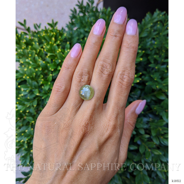 7.60 Ct. Cabochon Chrysoberyl from Ceylon (Sri Lanka)