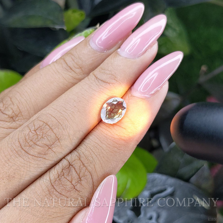 2.09 Ct. Alexandrite from Ceylon (Sri Lanka)