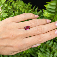 2.29 Ct. Spinel from Ceylon (Sri Lanka) Life Style