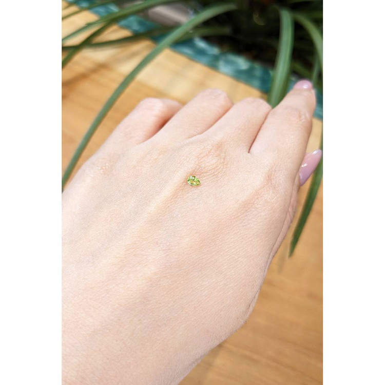 0.16 Ct. Peridot