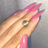 2.76 Ct. Cabochon Chrysoberyl from Ceylon (Sri Lanka) Life Style