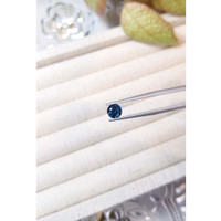 1.07 Ct. Spinel from Ceylon (Sri Lanka) Life Style