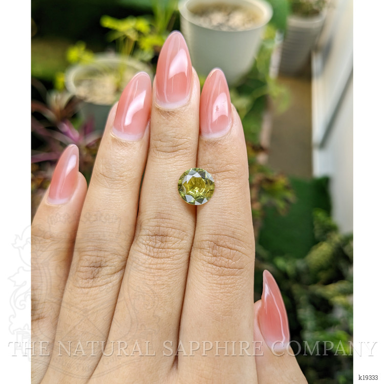 3.25 Ct. Chrysoberyl from Ceylon (Sri Lanka)