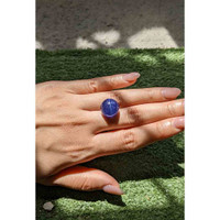 22.80 Ct. Cabochon Tanzanite from Tanzania Life Style