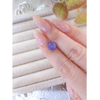 3.60 Ct. Violet Cabochon Tanzanite from Tanzania Life Style