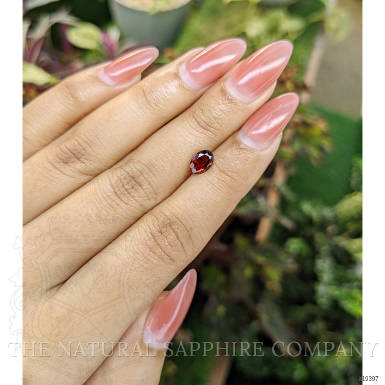 1.05 Ct. White Opal from Ceylon (Sri Lanka)