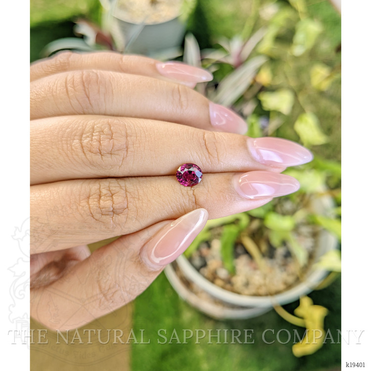 1.34 Ct. White Opal from Ceylon (Sri Lanka)