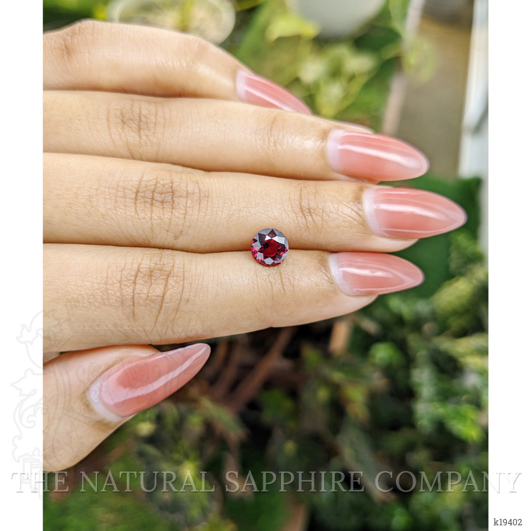 1.61 Ct. White Opal from Ceylon (Sri Lanka)