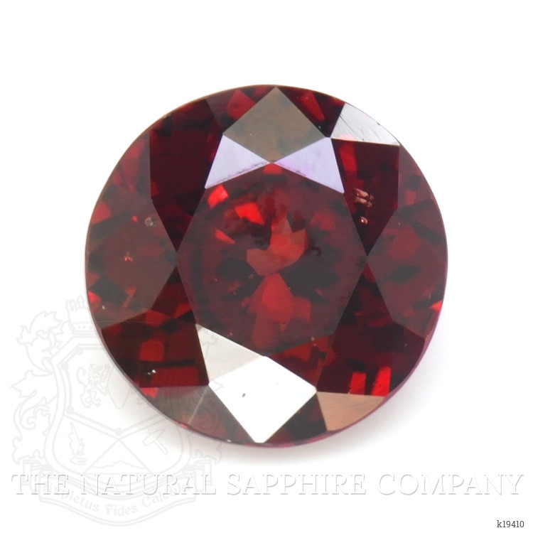 2.43 Ct. White Opal from Ceylon (Sri Lanka)