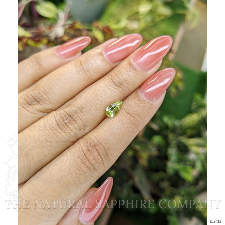 1.03 Ct. White Opal from Ceylon (Sri Lanka)