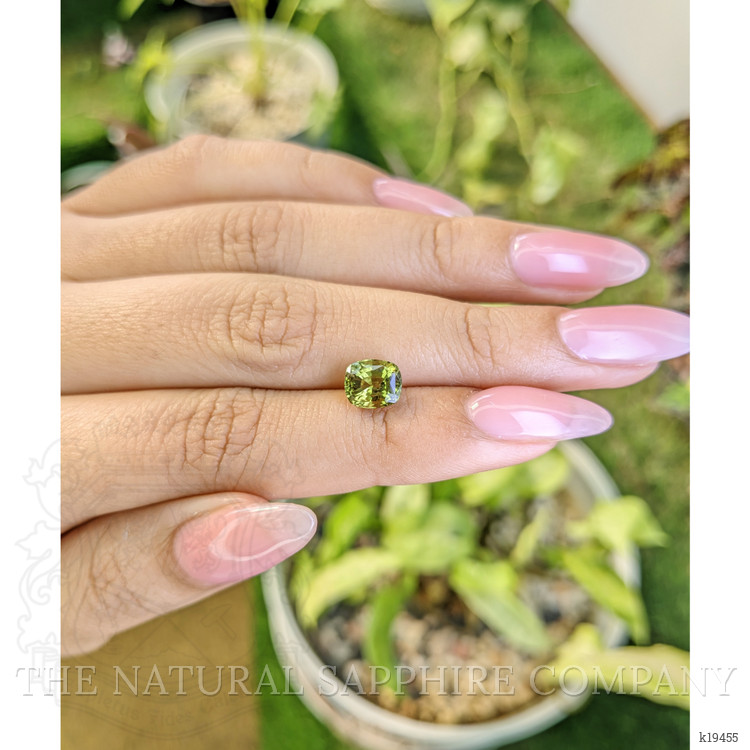 2.04 Ct. Alexandrite from Ceylon (Sri Lanka)