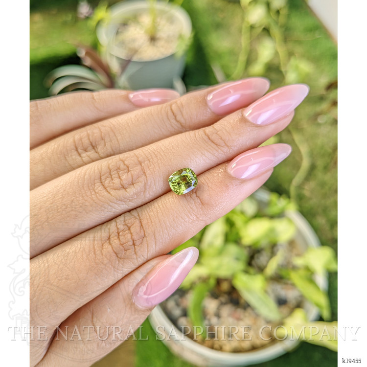 2.04 Ct. Alexandrite from Ceylon (Sri Lanka)