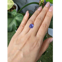 4.93 Ct. Cabochon Tanzanite from Tanzania Life Style