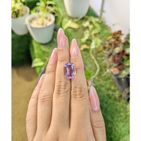 5.89 Ct. White Opal from Madagascar Life Style