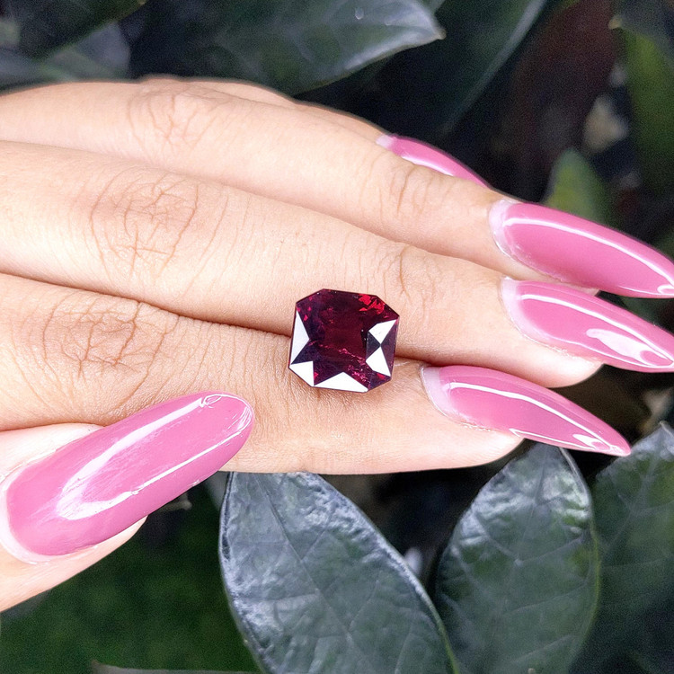 6.66 Ct. Garnet from Tanzania