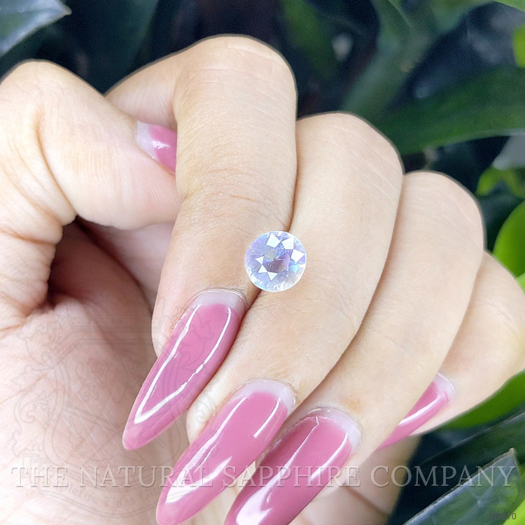 1.66 Ct. Moonstone from Madagascar