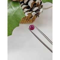 1.01 Ct. Spinel from Ceylon (Sri Lanka) Life Style