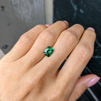 1.89 Ct. Tsavorite Garnet from Madagascar Life Style