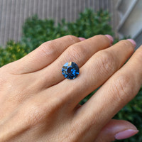 4.13 Ct. Spinel from Ceylon (Sri Lanka) Life Style