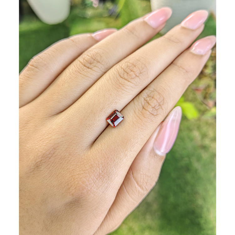 1.28 Ct. Rhodolite Garnet from Ceylon (Sri Lanka)