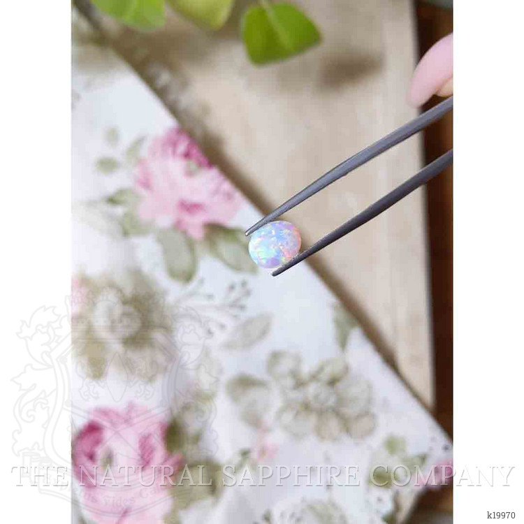 0.85 Ct. Cabochon Crystal/Jelly Opal from Australia