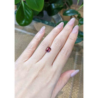 1.95 Ct. Malaya Garnet from Tanzania Life Style