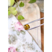 7.90 Ct. Zircon from Ceylon (Sri Lanka) Life Style