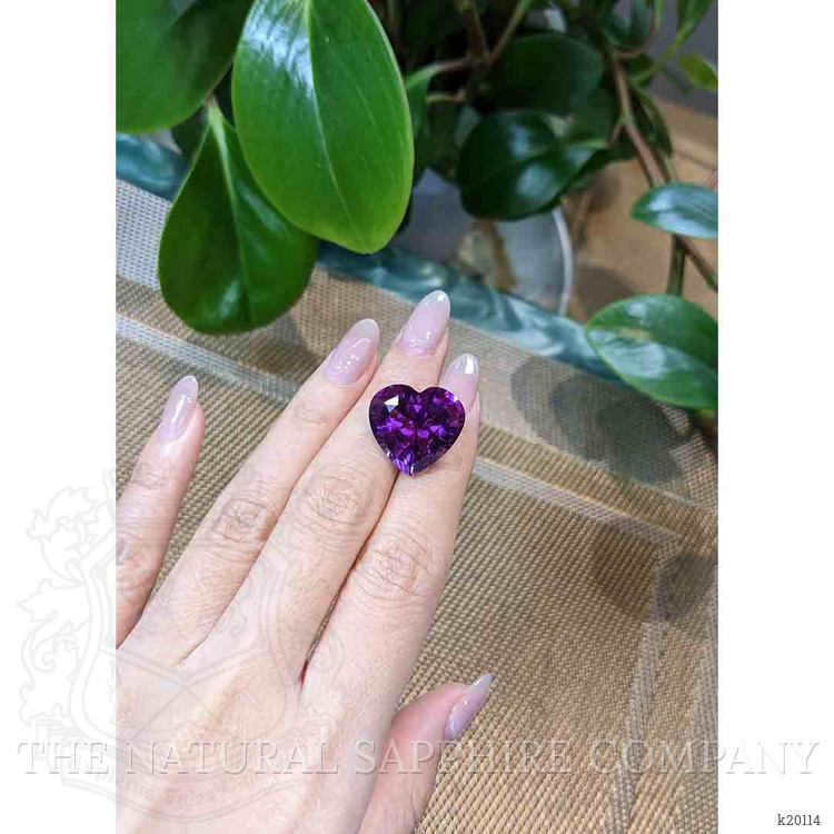 19.99 Ct. Purple Amethyst from Bolivia