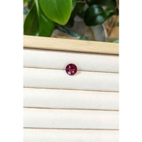 4.02 Ct. Rhodolite Garnet from Tanzania Life Style