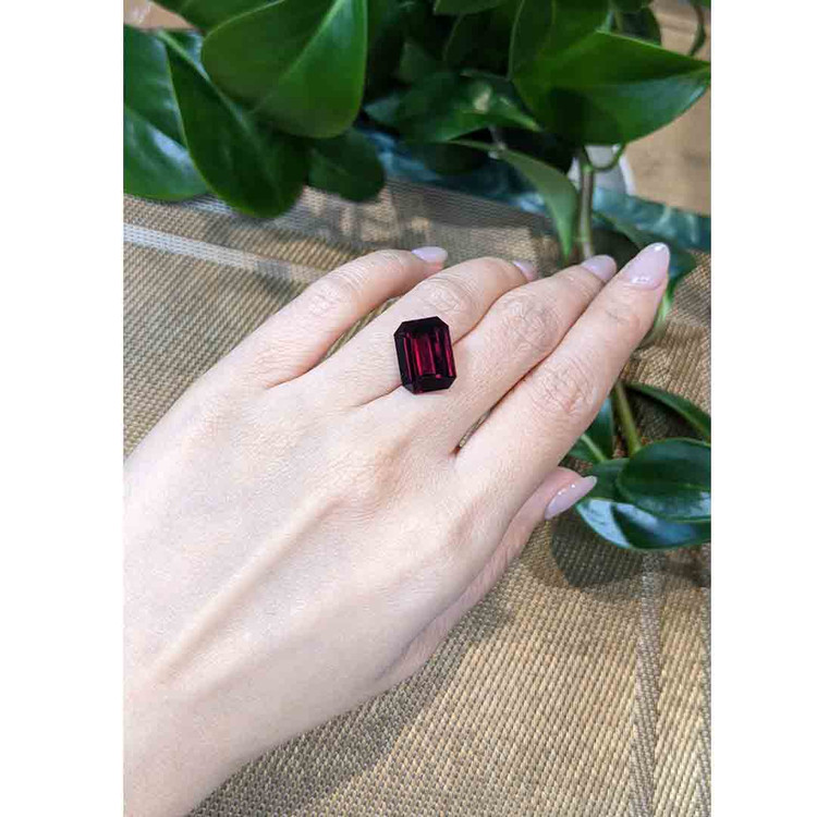 11.21 Ct. Rhodolite Garnet from Tanzania