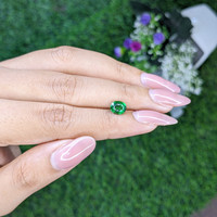 1.52 Ct. Tsavorite Garnet from Tanzania Life Style