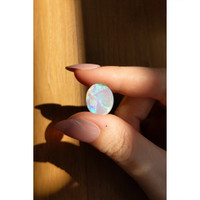 4.83 Ct. White Opal from Australia Life Style